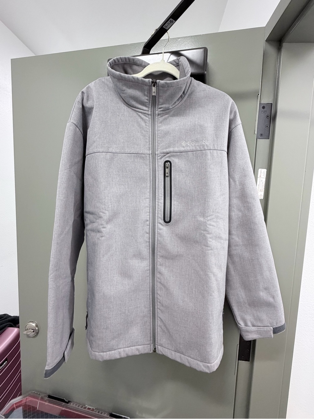 Columbia Light Gray Men's Softshell Performance Jacket XXL